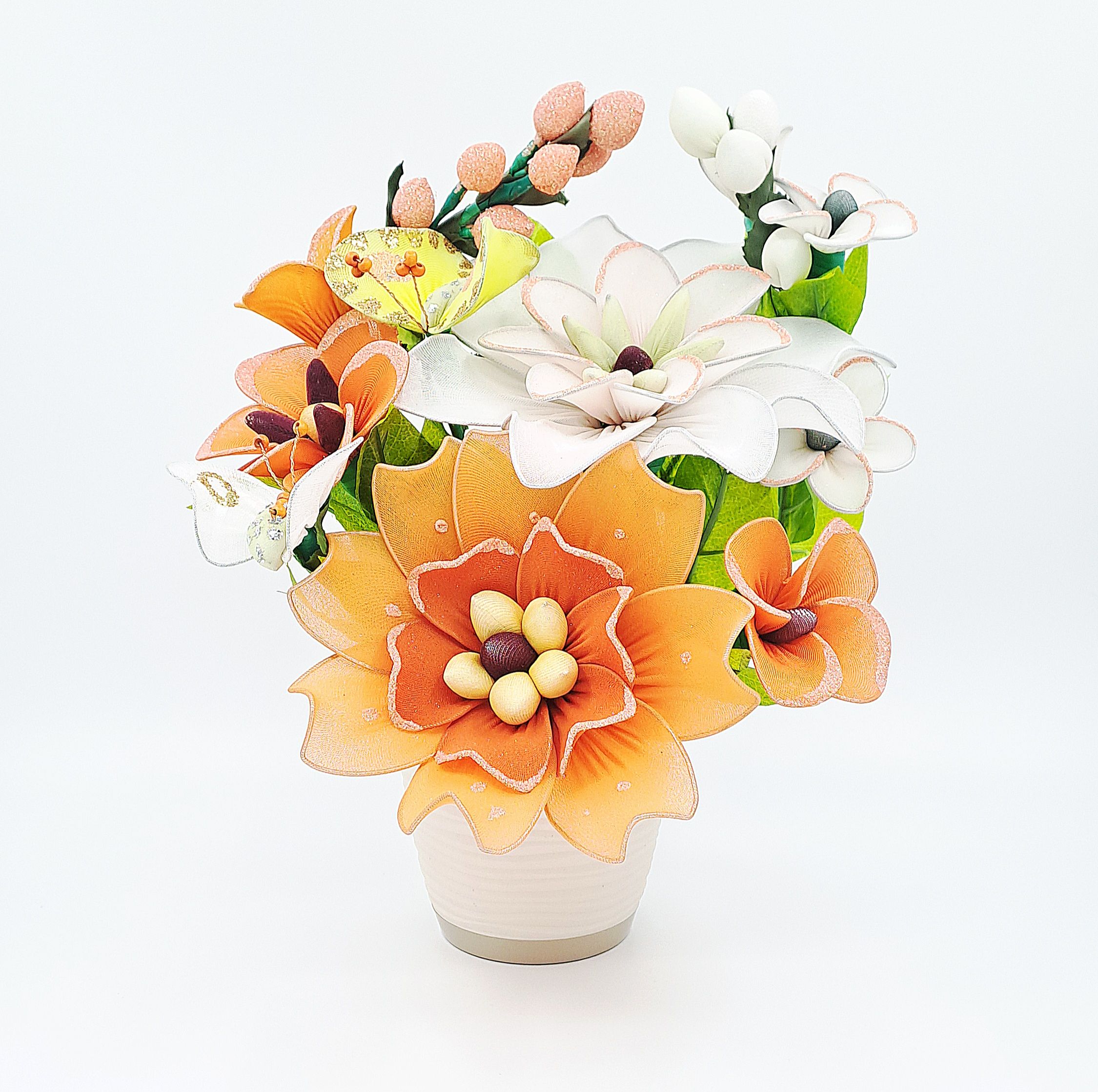Bouquet de fleurs artisanal orange feuillus