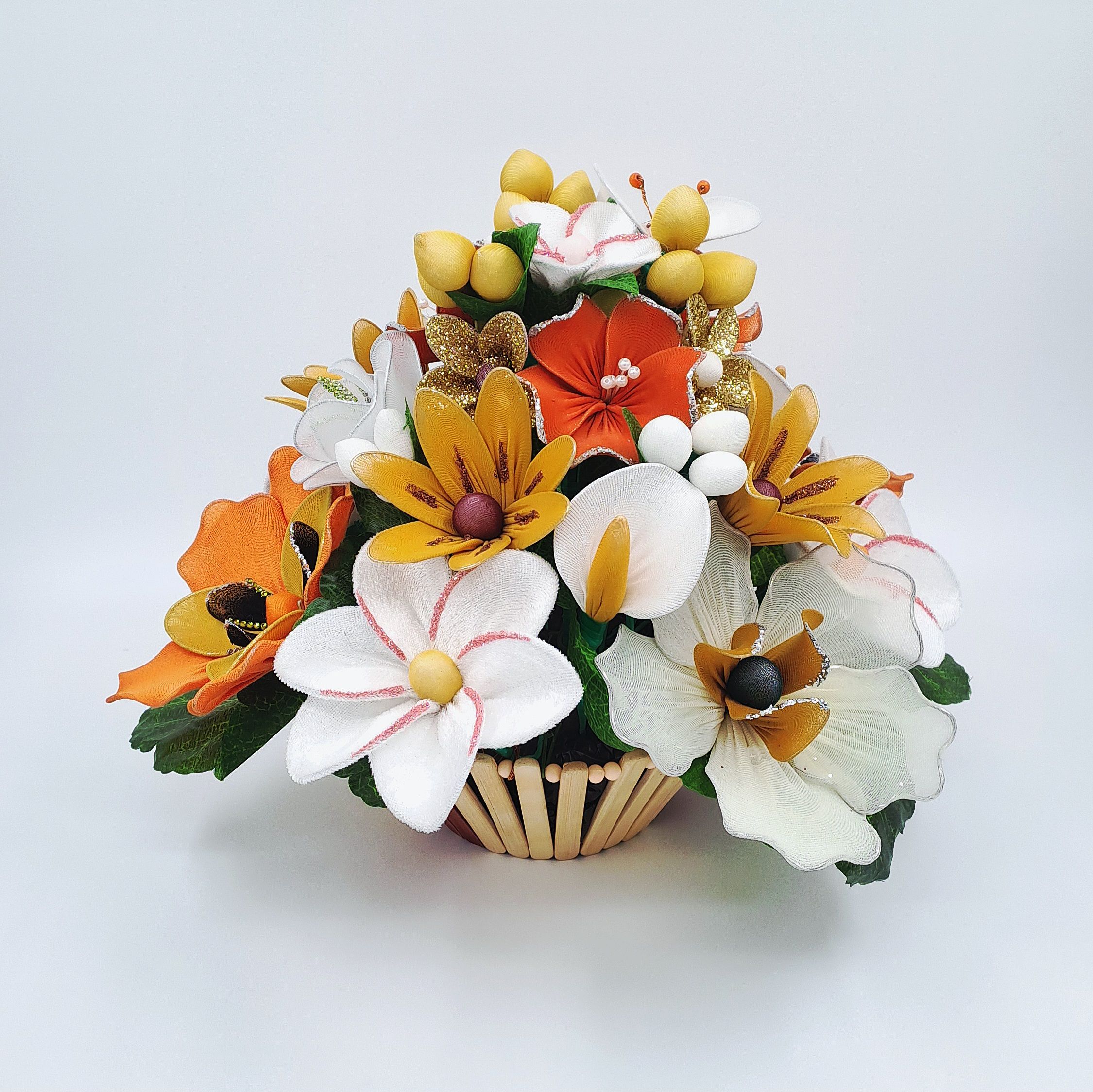 Bouquet de fleurs artisanal orange et jaune